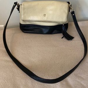 KATE SPADE CROSS OVER BAG